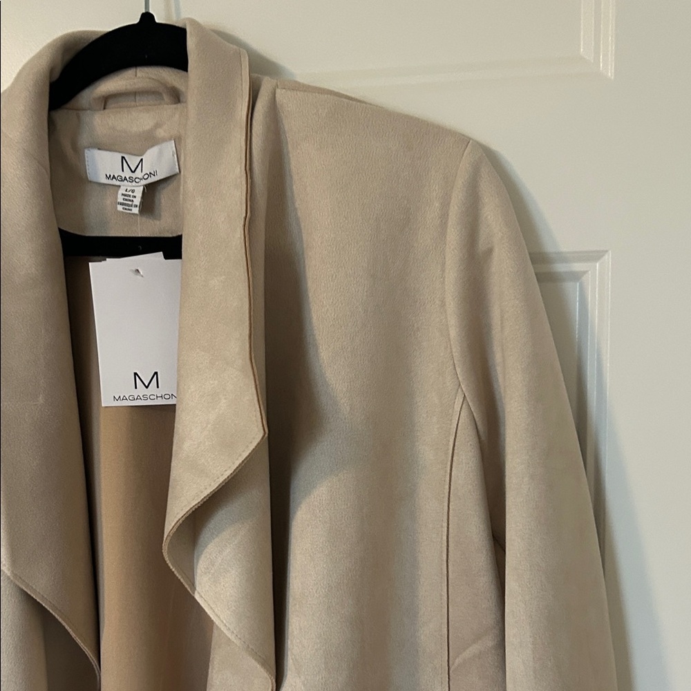 Magaschoni Beige Draped Trench Coat - Picture 9 of 15